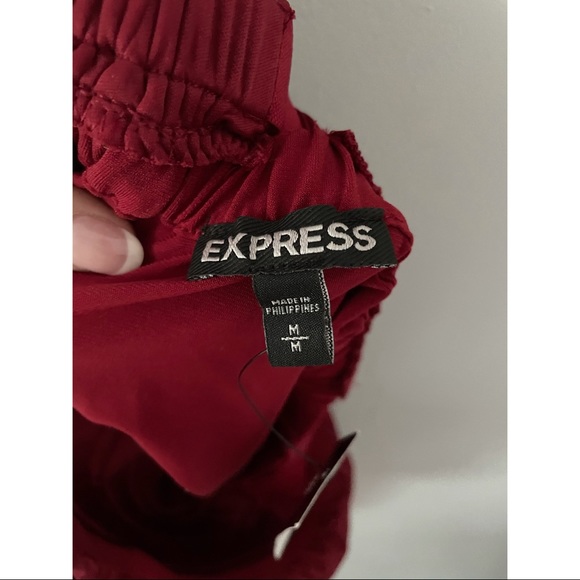 Express • - Picture 4 of 5
